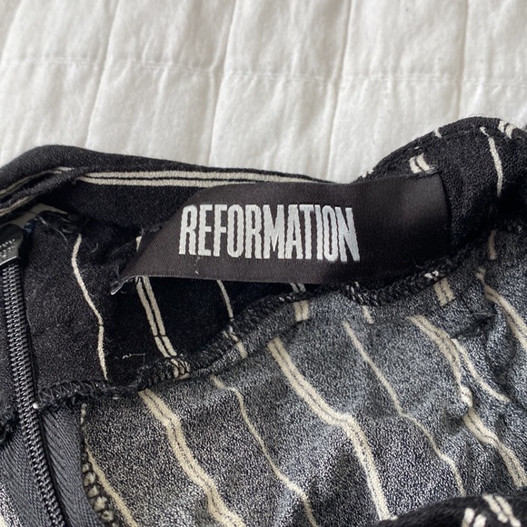 Reformation high waisted striped pants - Picture 3 of 4